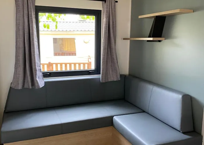 Le Moulin De Caudon Camping *